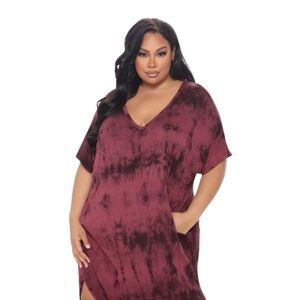 Plus Size Tie-Dye Maxi T-Shirt Dress